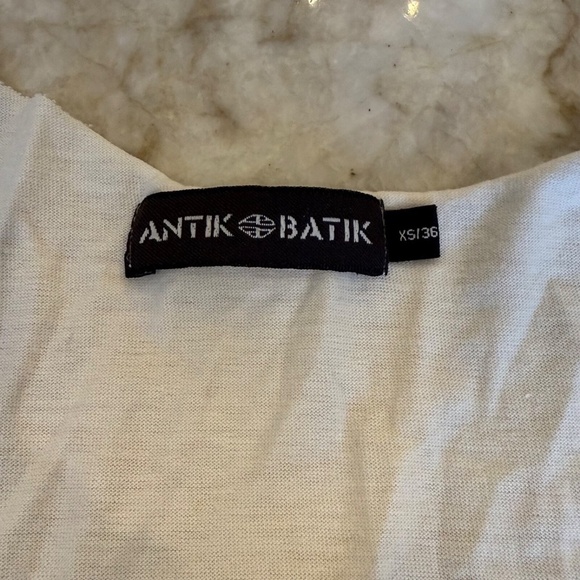 ANTIK BATIK Ladies' Boho Graphic Print Tank Top; White; XS - Picture 3 of 5